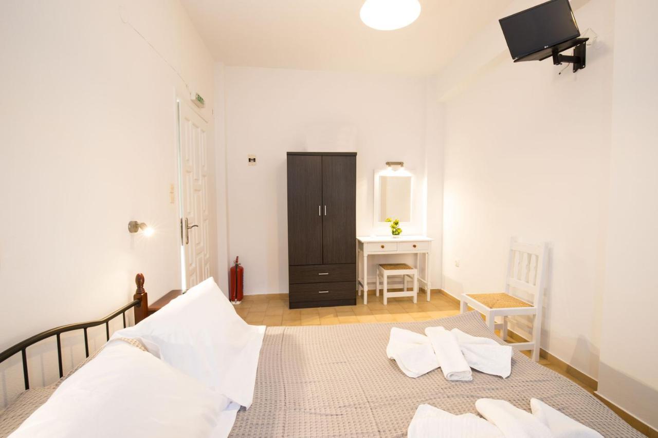 Prasini Gonia Bed & Breakfast Platis Gialos  Bagian luar foto